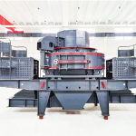 制砂機進料速度過快會引起設(shè)備堵料，怎么操作才是正確的？